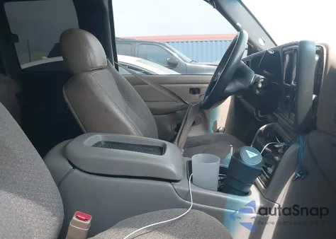 2003 Chevrolet Silverado 1500 Work Truck from USA, damaged, VIN 2GCEC19X131243473